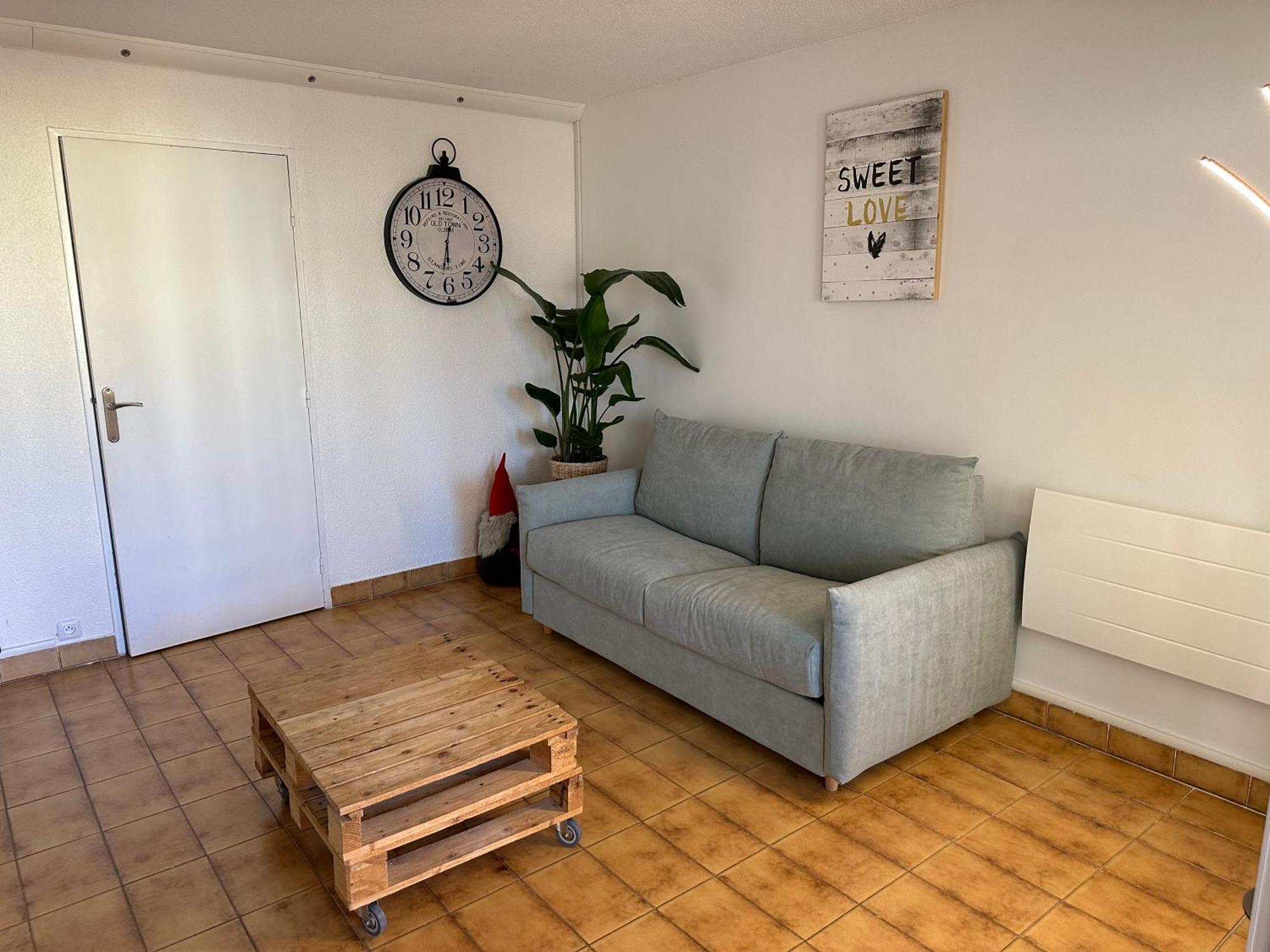 Helios Appartement Agde Buitenkant foto