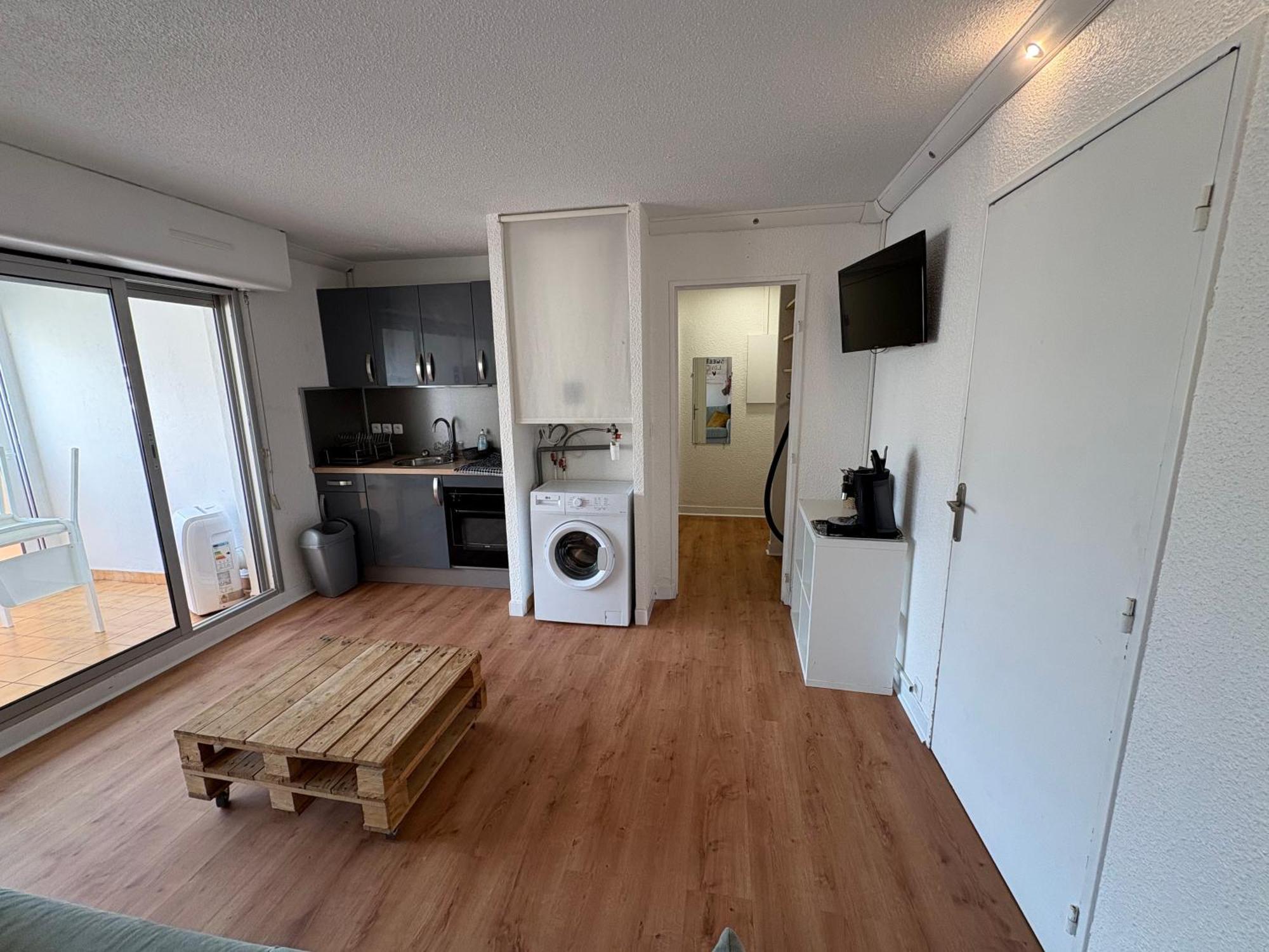 Helios Appartement Agde Buitenkant foto